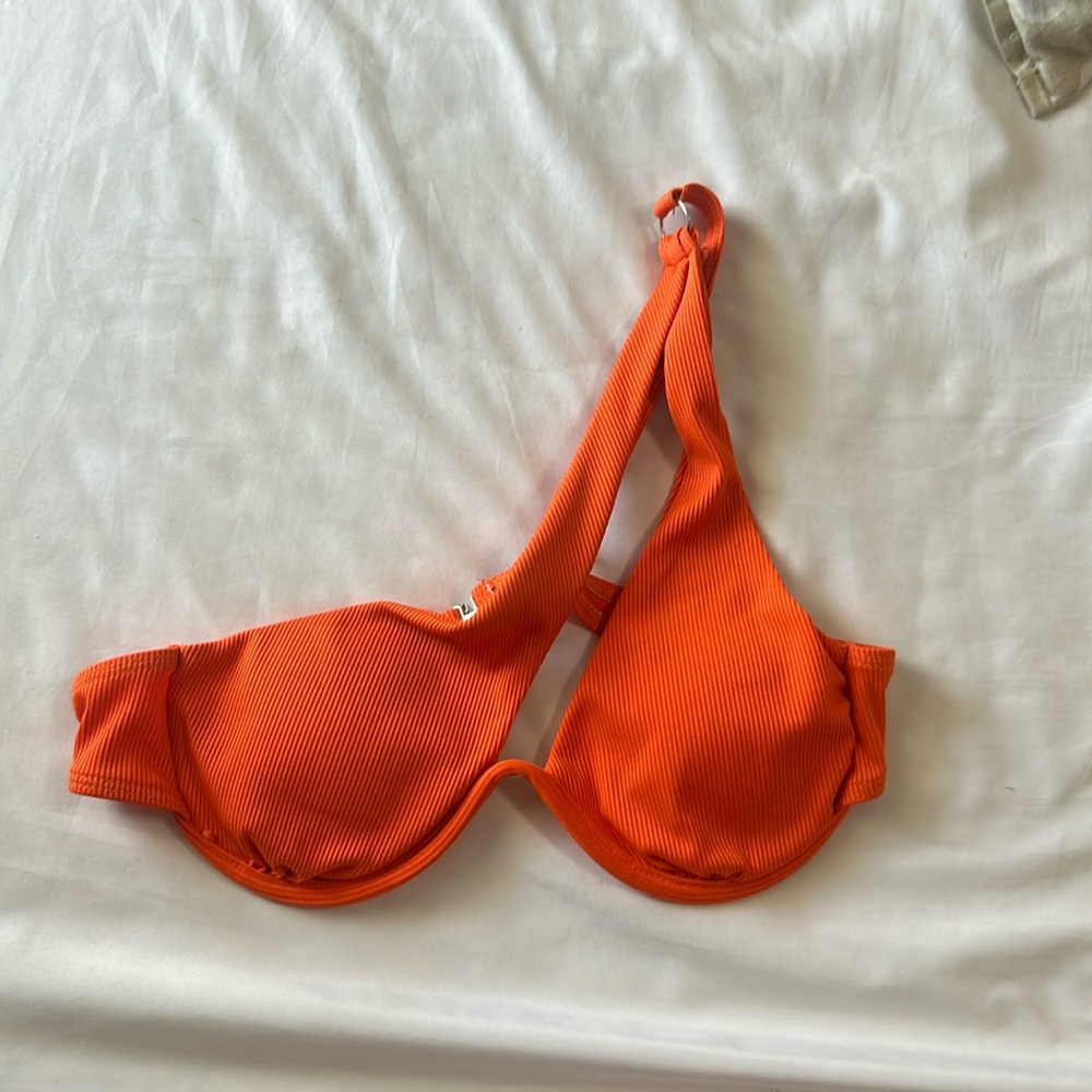 bikini top
